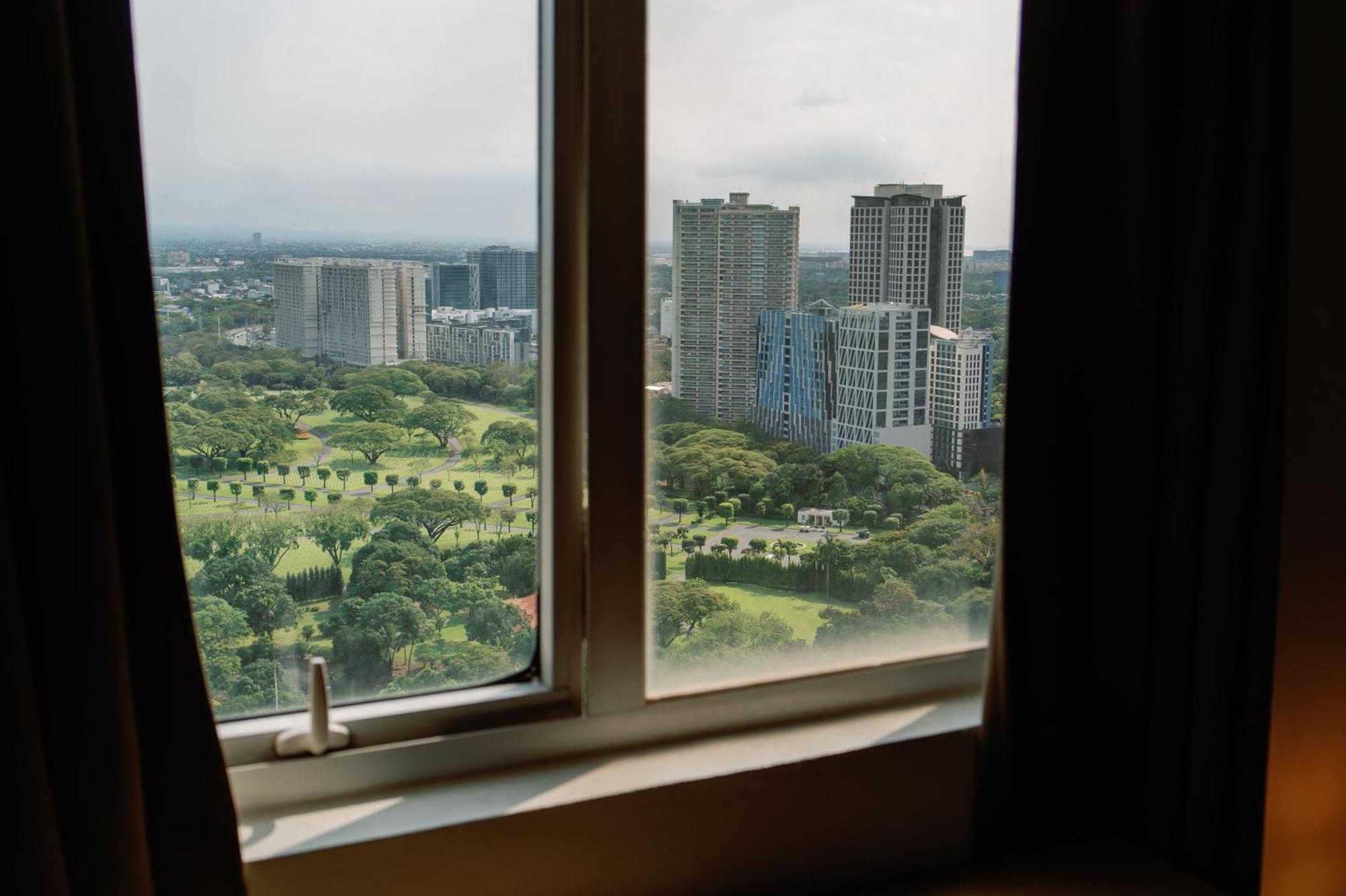 Cozy 2-Bedroom At South Of Market Soma Bgc Near Sm Aura, Market! Market! & Bonifacio High Street Taguig Esterno foto