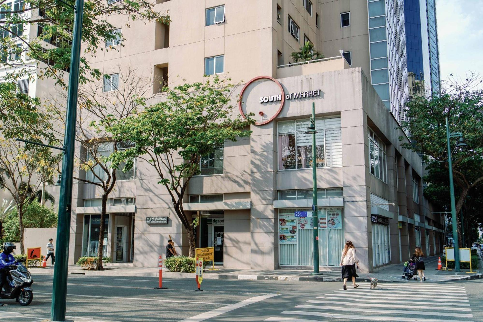 Cozy 2-Bedroom At South Of Market Soma Bgc Near Sm Aura, Market! Market! & Bonifacio High Street Taguig Esterno foto