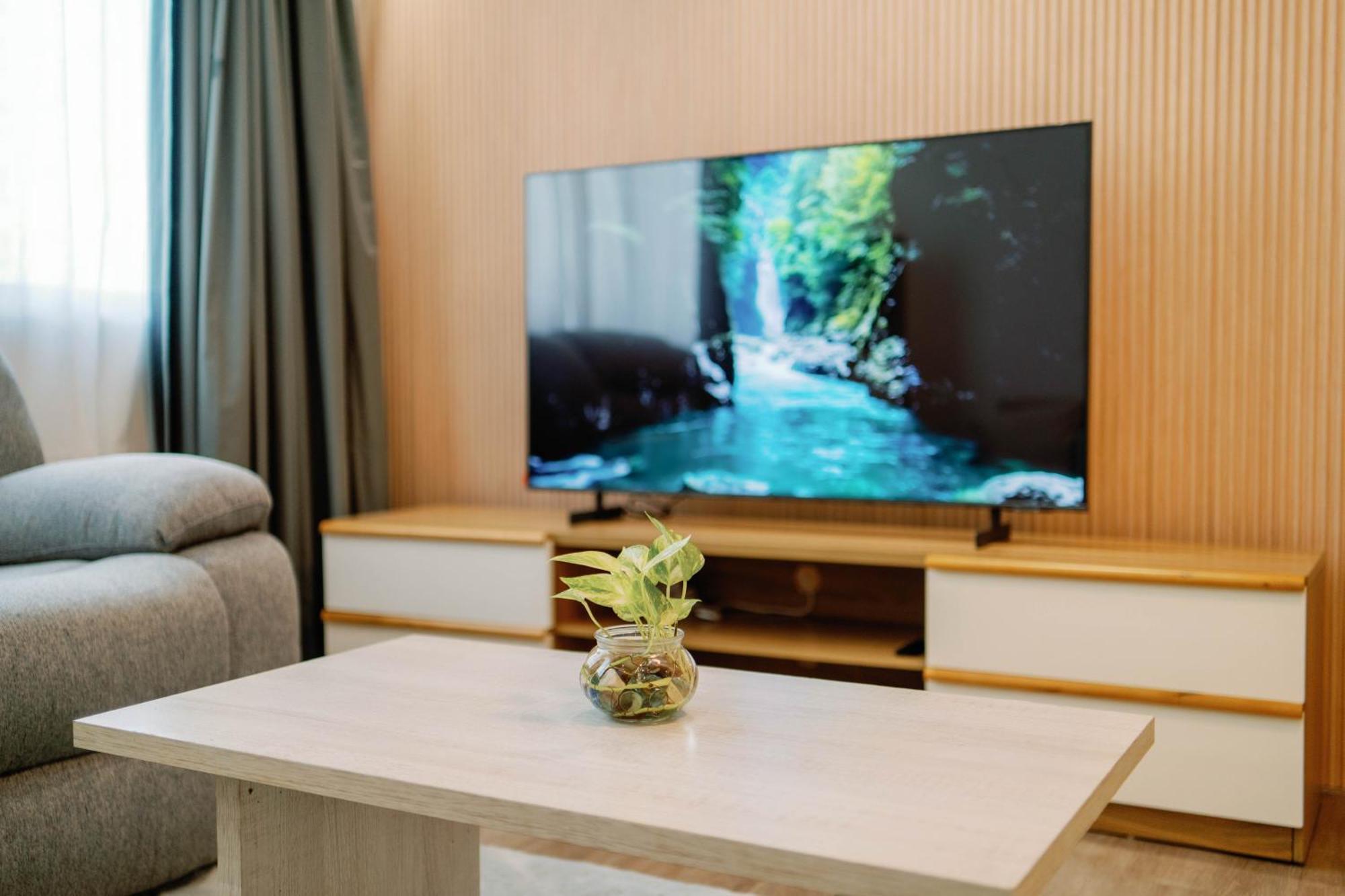 Cozy 2-Bedroom At South Of Market Soma Bgc Near Sm Aura, Market! Market! & Bonifacio High Street Taguig Esterno foto