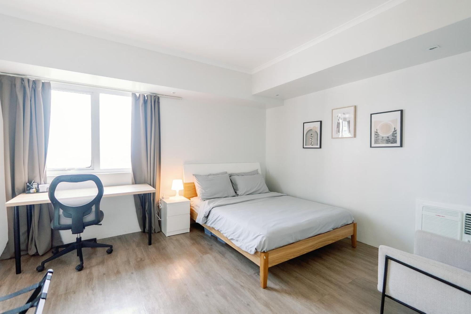 Cozy 2-Bedroom At South Of Market Soma Bgc Near Sm Aura, Market! Market! & Bonifacio High Street Taguig Esterno foto